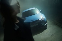 hyundai-ioniq-5-n-debut-goodwood-2023-warehouse-mood-01_wid_1024