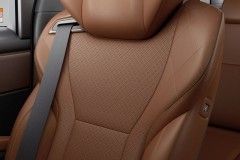 Toyota-Alphard-and-Velfire-Interior-37