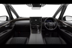 Toyota-Alphard-and-Velfire-Interior-5