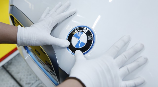Megkezdődött a BMW iX3 sorozatgyártása