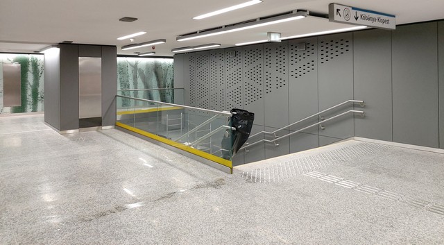 Már mindkét felvonó működik a népligeti metróállomáson