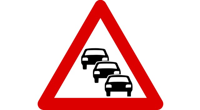 Burkolati jel festése miatt forgalomkorlátozás lesz pénteken az M25-ös autóúton