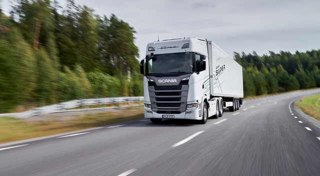 A Scania új motorja nehéz-teherautókhoz – a technika csúcsa