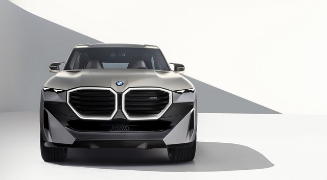 A BMW Concept XM tanulmányautó (2.)