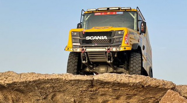 Megdolgoztatta a Dakar első szakasza a Qualisport Racing kamionosait