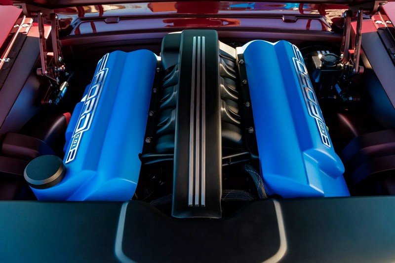 A Ringbrothereknek több mint 4000 órába telt megépíteni ezt a ’65-ös Ford Mustang kabriót (50)