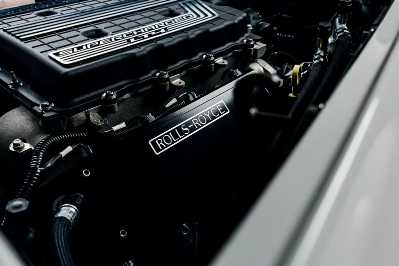 A Ringbrothers Rolls-Royce Silver Cloud II egy 640 LE LT4 V8-assal (12)