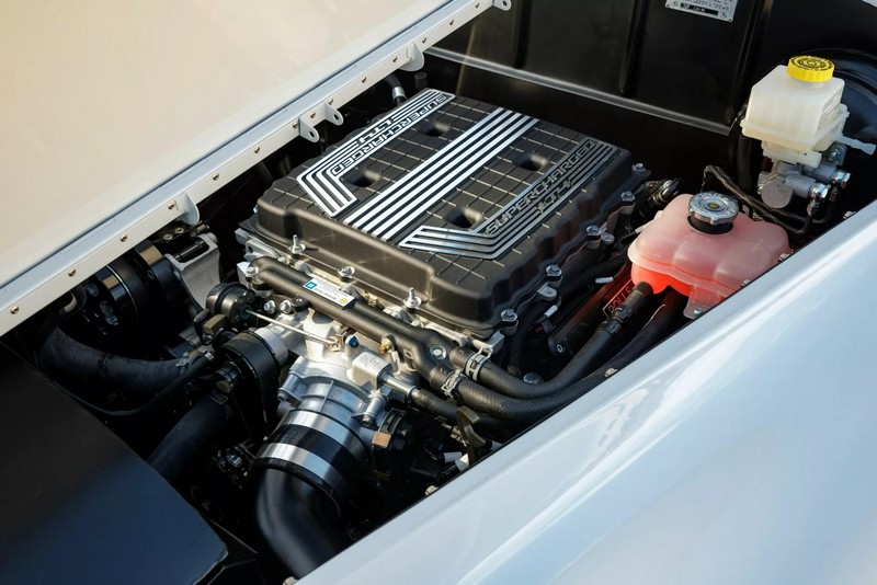 A Ringbrothers Rolls-Royce Silver Cloud II egy 640 LE LT4 V8-assal (30)