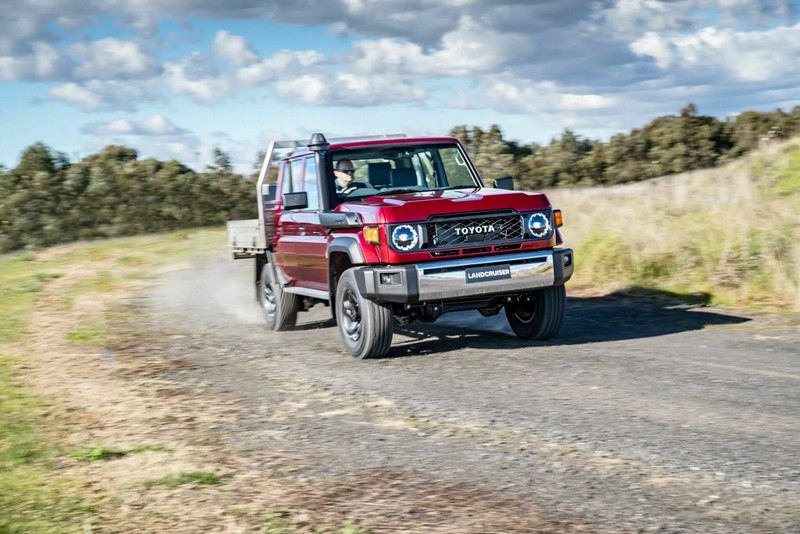 Toyota Land Cruiser 70-es sorozat (35)