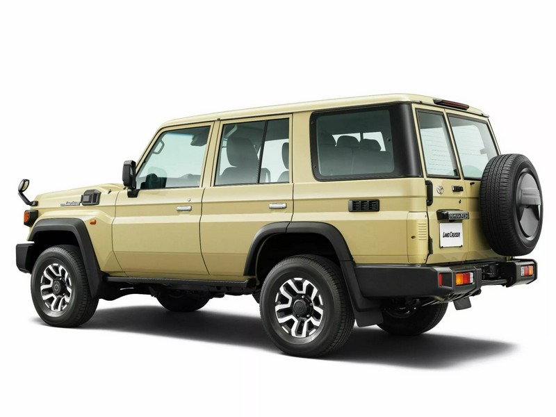 Toyota Land Cruiser 70-es sorozat (36)