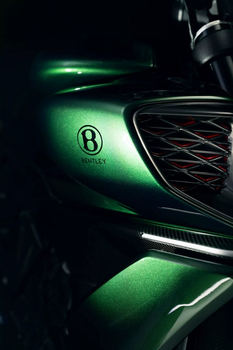 Ducati-Diavel-for-Bentley-1208-12