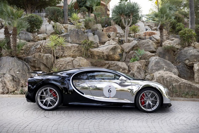 Látni fogja a tükörképét ebben a Bugatti Chironban, még akkor is, ha nem engedheti meg magának (29)