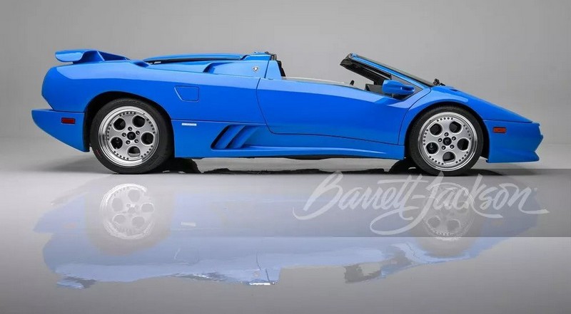 Új gazdáját keresi Donald Trump 1997-es Lamborghini Diablo VT Roadsterje (29)
