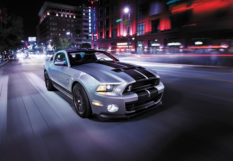 2014-Gen5-FordMustangShelbyGT500