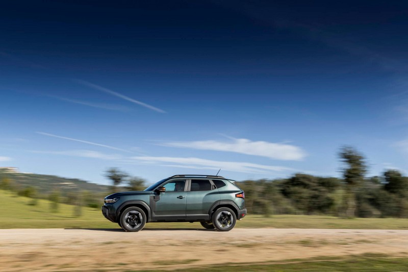 All-new Dacia Duster TCe 130 Extreme 4x4 (2)