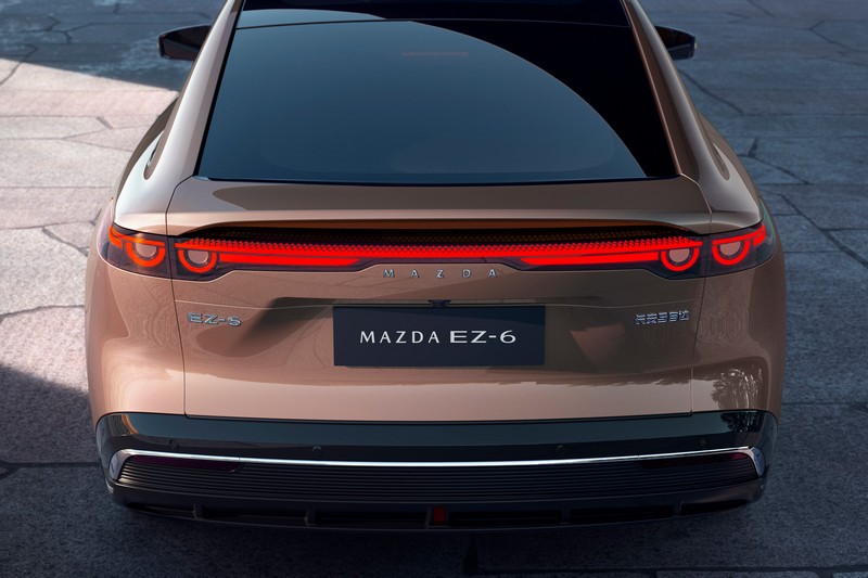 Két vadonatúj Mazda EV modellt mutattak be az Auto China 2024 kiállításon (16)