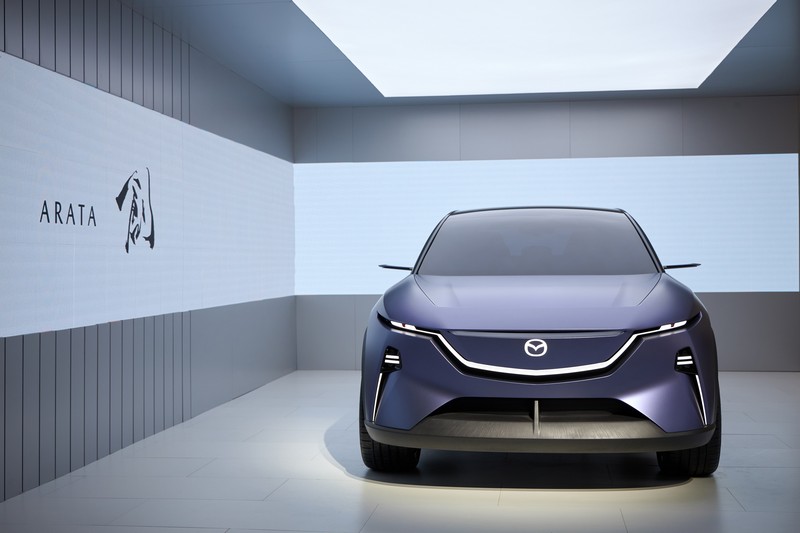 Két vadonatúj Mazda EV modellt mutattak be az Auto China 2024 kiállításon2 (2)