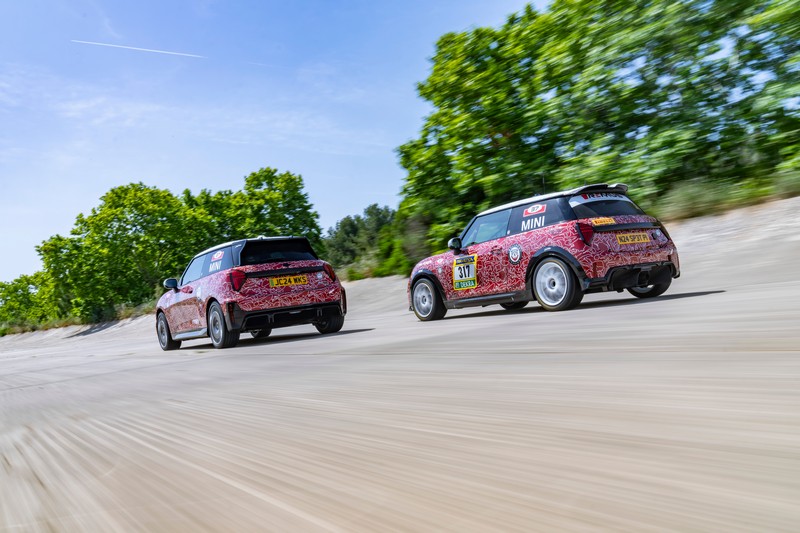 A MINI két érkező John Cooper Works modellt is leleplez a 2024-es Goodwood Festival of Speed sebességfesztiválon (11)