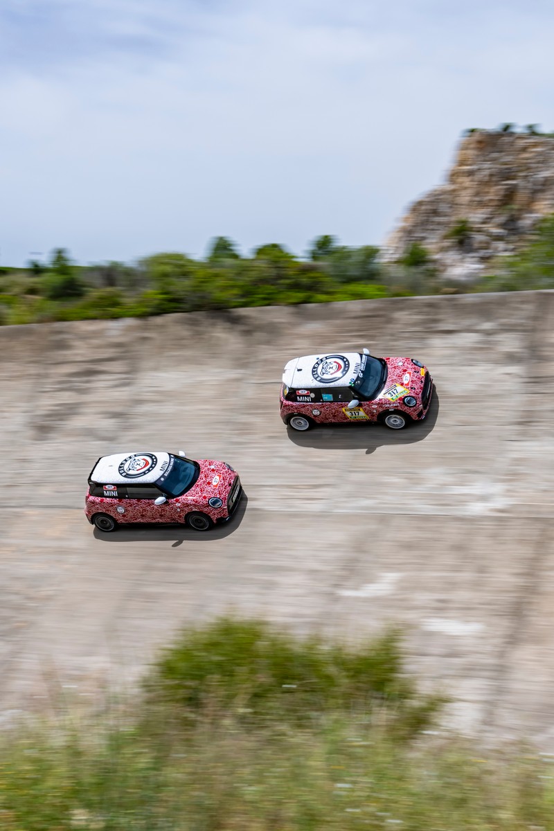 A MINI két érkező John Cooper Works modellt is leleplez a 2024-es Goodwood Festival of Speed sebességfesztiválon (15)