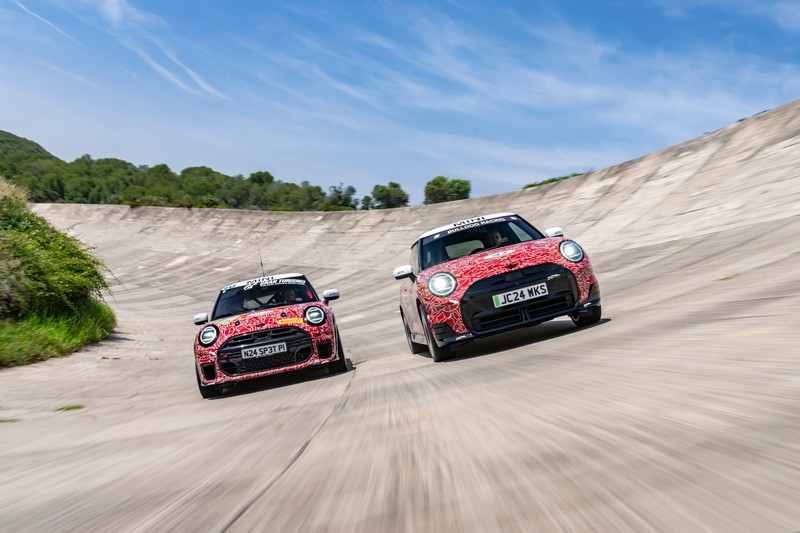 A MINI két érkező John Cooper Works modellt is leleplez a 2024-es Goodwood Festival of Speed sebességfesztiválon (18)