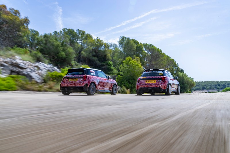 A MINI két érkező John Cooper Works modellt is leleplez a 2024-es Goodwood Festival of Speed sebességfesztiválon (9)