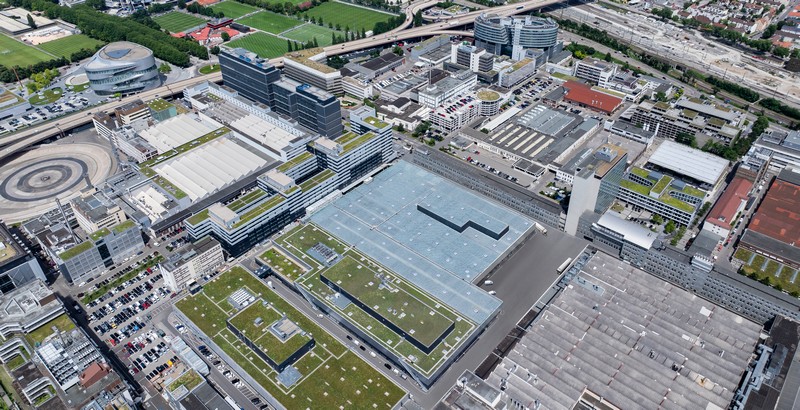 Batterietechnologien der Zukunft: Mercedes-Benz eCampus am Stammsitz Stuttgart-Untertürkheim eröffnet

Battery technologies of the future: Mercedes-Benz eCampus opens at Stuttgart-Untertürkheim headquarters