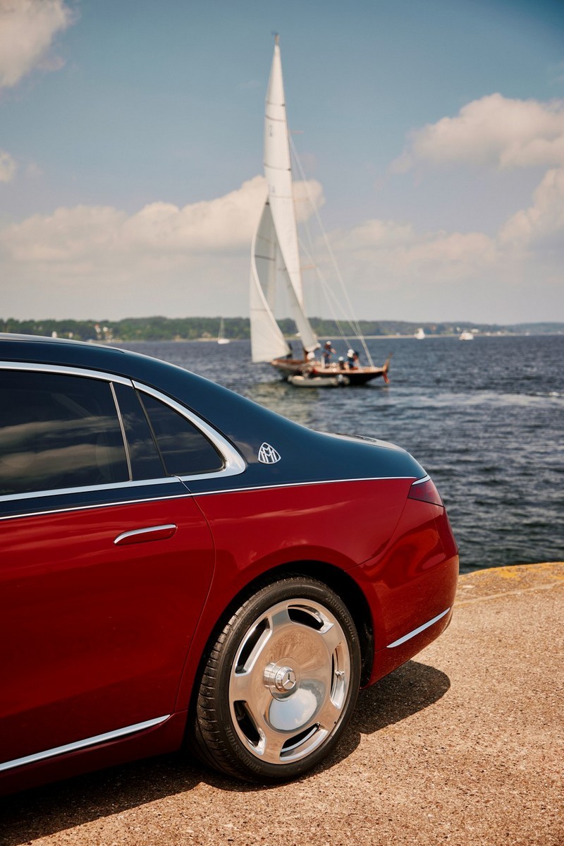 Exklusive Mercedes-Maybach S-Klasse zum 150-jährigen Jubiläum von Robbe & Berking

An exclusive Mercedes-Maybach S-Class for the 150th anniversary of Robbe & Berking