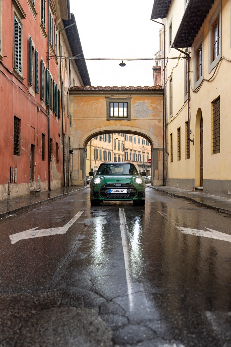 Sportos kiállás lenyűgöző teljesítménnyel - az új MINI Cooper S JCW Trim felszereltségi szinttel (19)