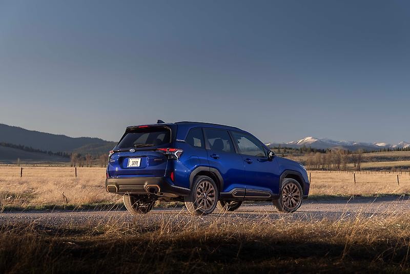 2025-ös Subaru FORESTER (17)