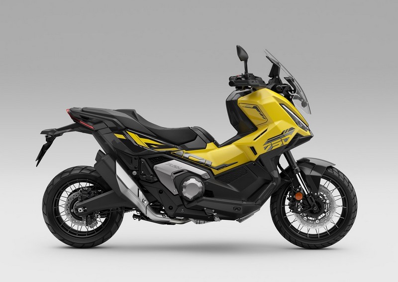 25YM Honda X-ADV