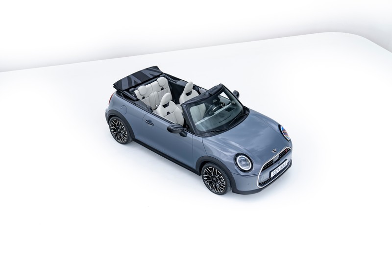 Fotókon az új MINI Cooper Cabrio (20)