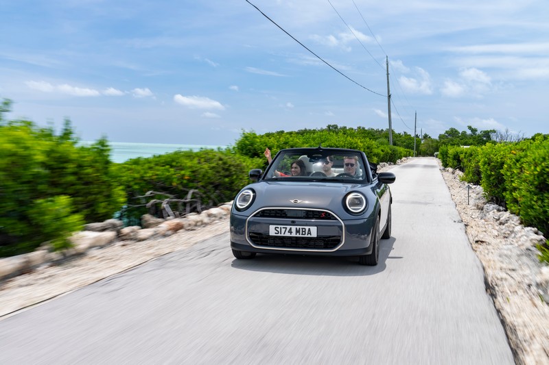 Fotókon az új MINI Cooper Cabrio (27)