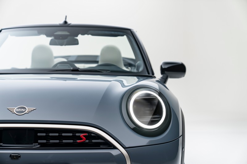 Fotókon az új MINI Cooper Cabrio (48)