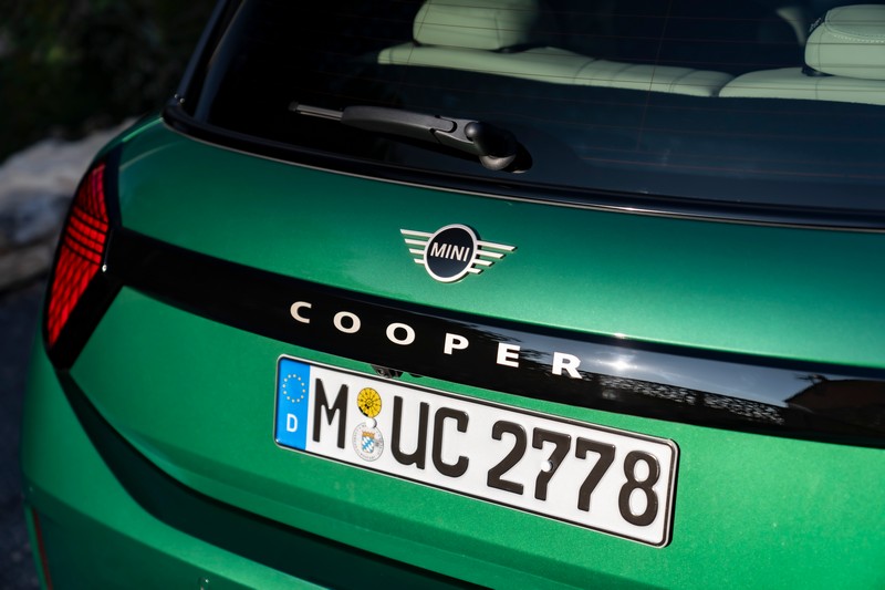 Utastéri játékélmény és gokartos vezethetőség - a MINI Cooper C (40)