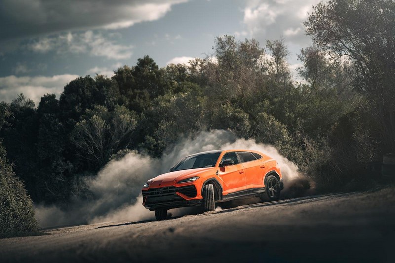 A Lamborghini Urus SE – mindkét világ legjobbja (15)