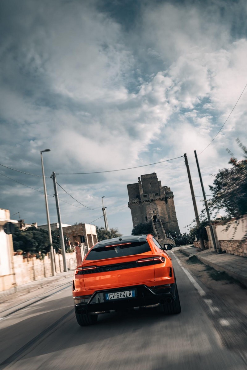 A Lamborghini Urus SE – mindkét világ legjobbja (16)