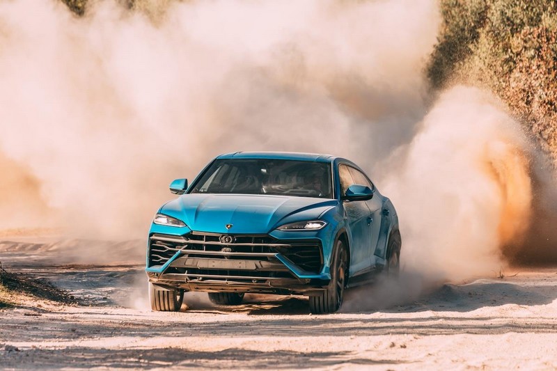 A Lamborghini Urus SE – mindkét világ legjobbja (22)