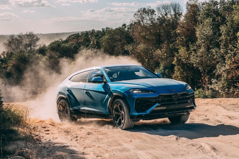 A Lamborghini Urus SE – mindkét világ legjobbja (23)