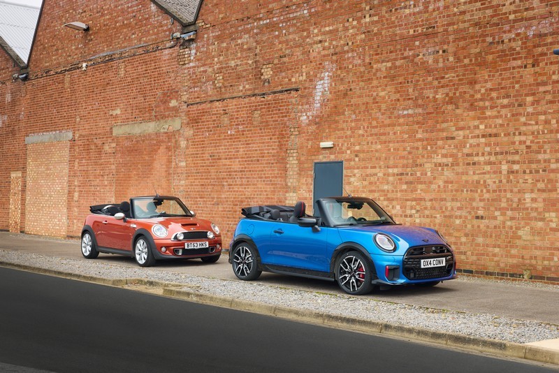 Elkészült Oxfordban az első MINI Cooper Cabrio (4)