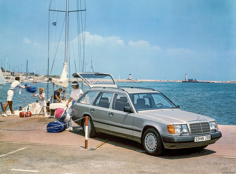 Klassische Moderne: Die Mercedes-Benz Baureihe 124 wird 40 Jahre jung

Classic modernity: Mercedes-Benz 124 model series turns 40