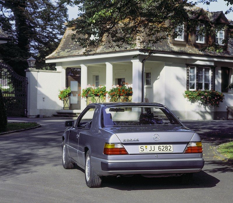 Klassische Moderne: Die Mercedes-Benz Baureihe 124 wird 40 Jahre jung

Classic modernity: Mercedes-Benz 124 model series turns 40