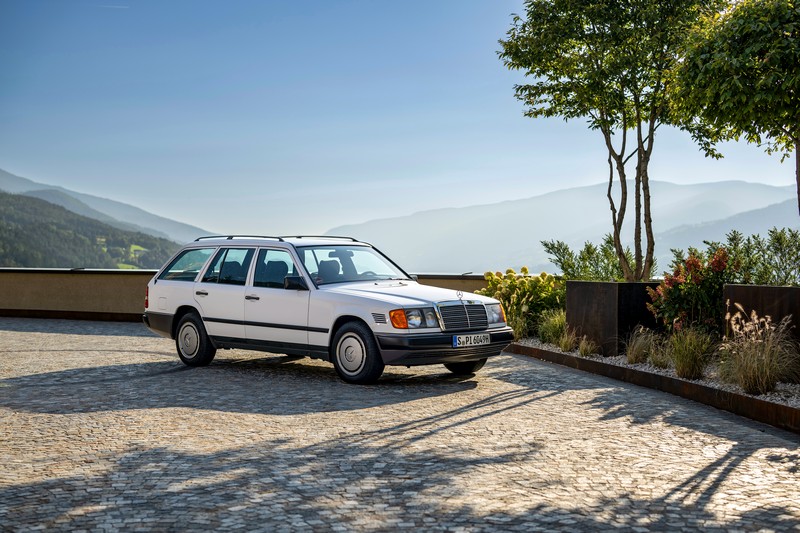 Klassische Moderne: Die Mercedes-Benz Baureihe 124 wird 40 Jahre jung

Classic modernity: Mercedes-Benz 124 model series turns 40