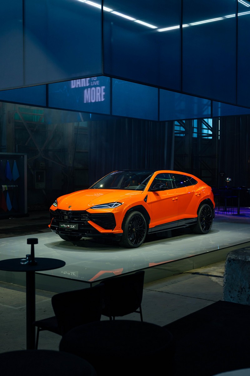 Óceániában is debütált az új Lamborghini Urus SE (2)