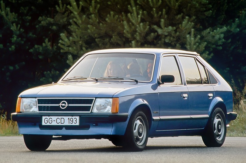 Opel Kadett D Berlina, 1979