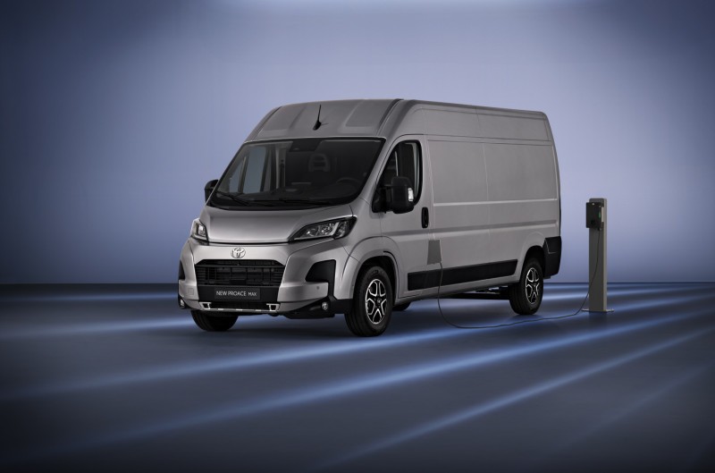 Toyota_Proace_Max_Electric