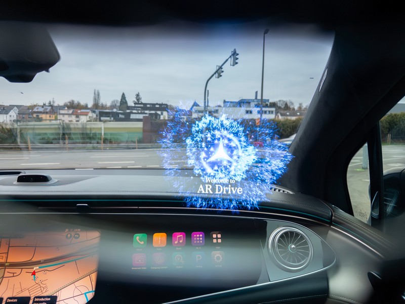 Wegweisende Innovationen für das Automobil der Zukunft: Mercedes-Benz gibt exklusive Einblicke in Forschungsaktivitäten und zukünftige Technologien

Pioneering innovations for the car of the future: Mercedes-Benz provides exclusive insights into researc