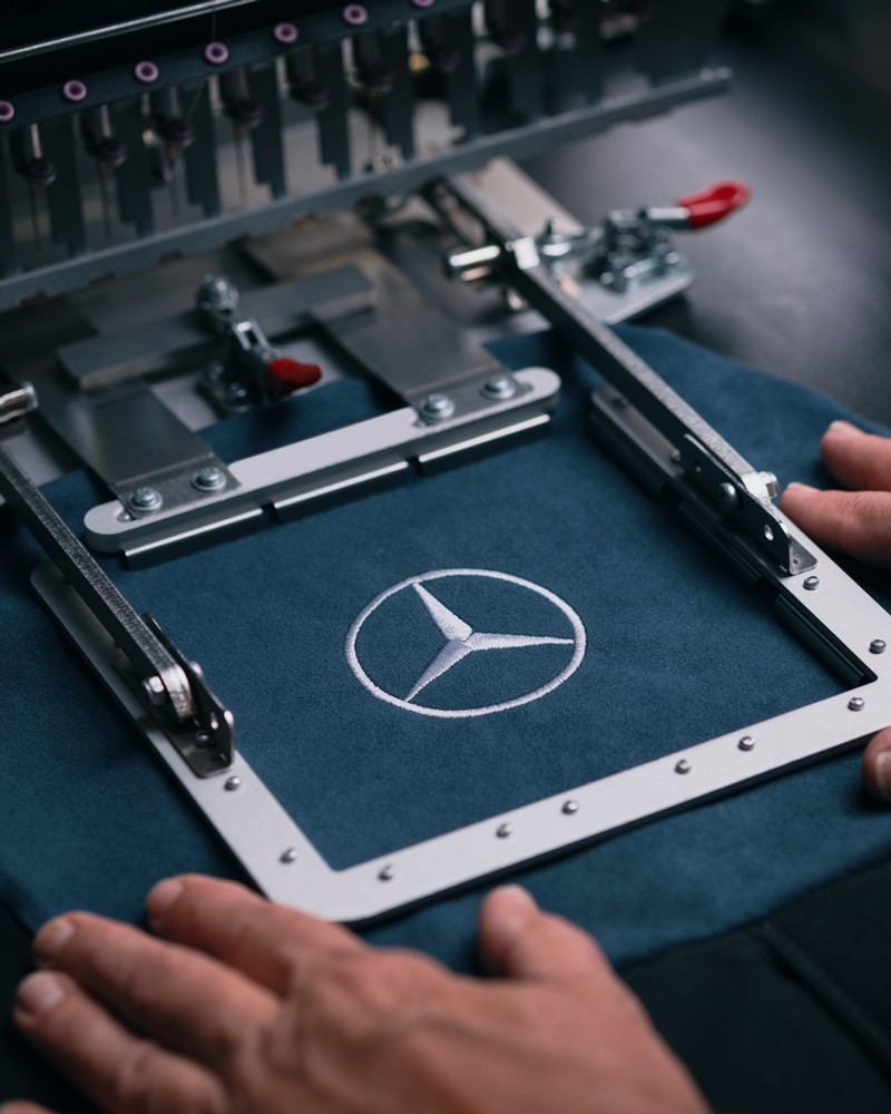 Mercedes-Benz eröffnet neues MANUFAKTUR Studio und erweitert MANUFAKTUR AngebotMercedes-Benz opens new MANUFAKTUR Studio and expands MANUFAKTUR range