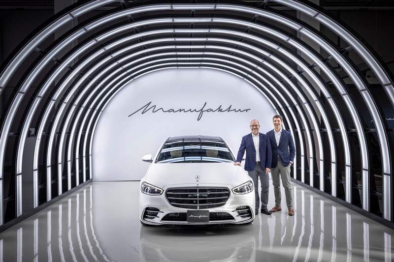 Mercedes-Benz eröffnet neues MANUFAKTUR Studio und erweitert MANUFAKTUR AngebotMercedes-Benz opens new MANUFAKTUR Studio and expands MANUFAKTUR range