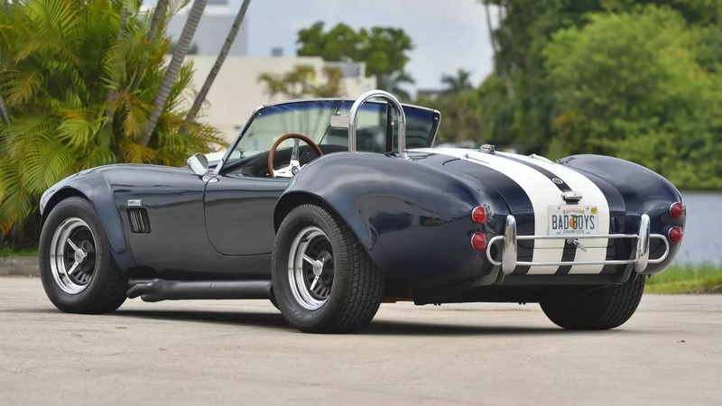 Akár Te is megvásárolhatod a Shelby Cobra replikát az eredeti Bad Boys filmből (15)