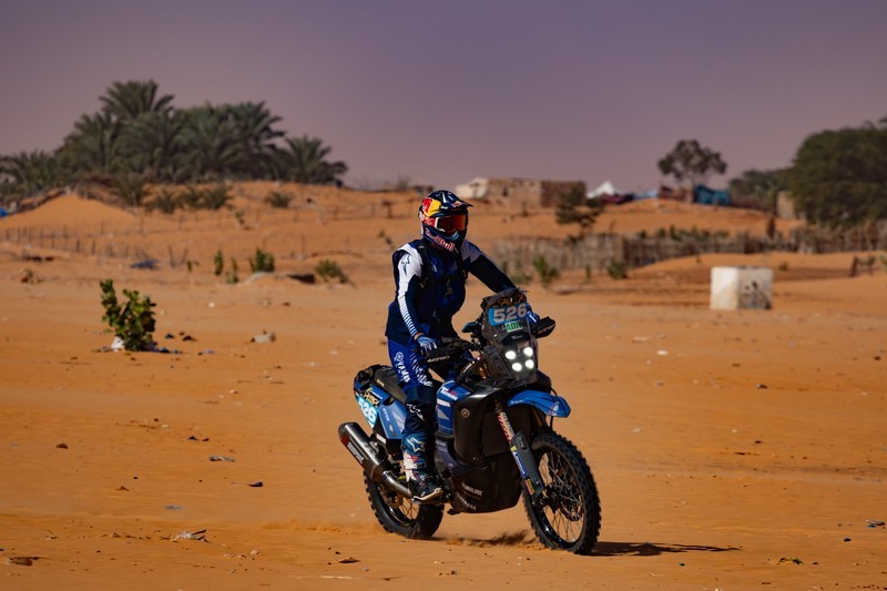 526 STEPHANE PETERHANSEL YAMAHA TENERE WORLD RAID TEAM Bike YAMAHA